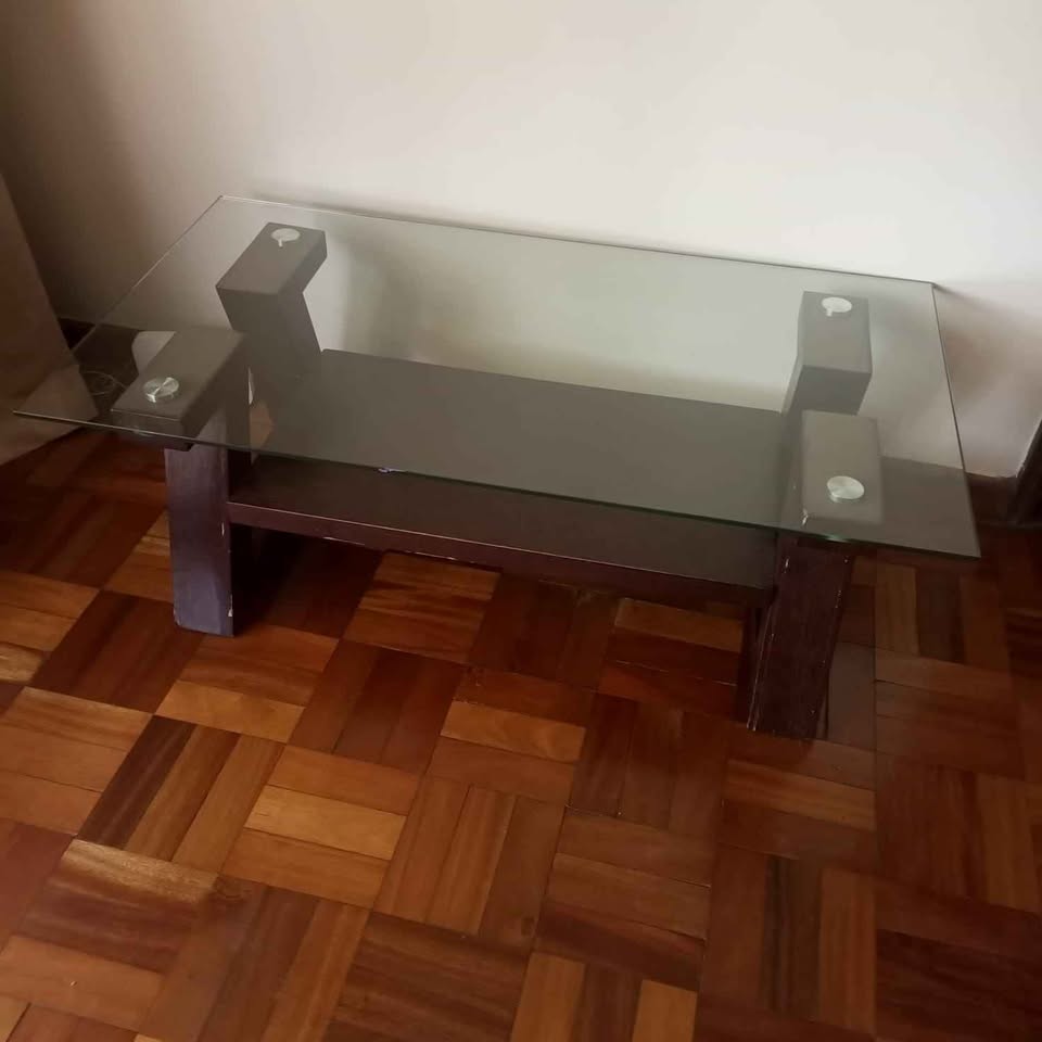 Glass Coffee Table detail 6